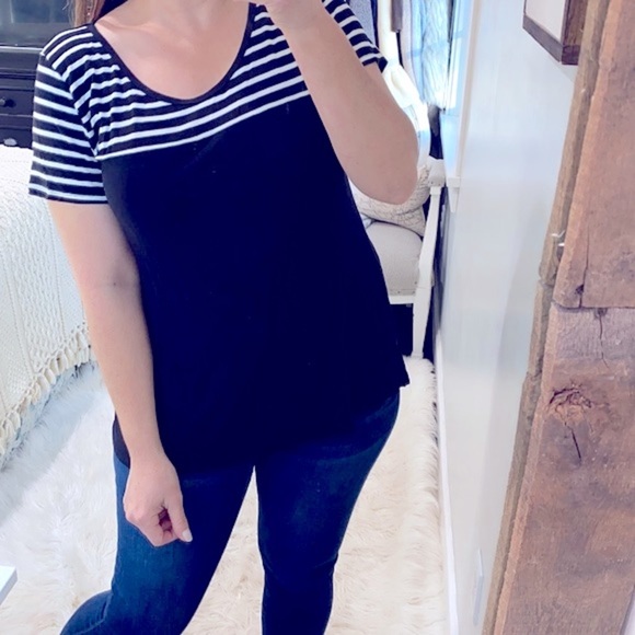 Lularoe black T-shirt size large - Picture 1 of 4